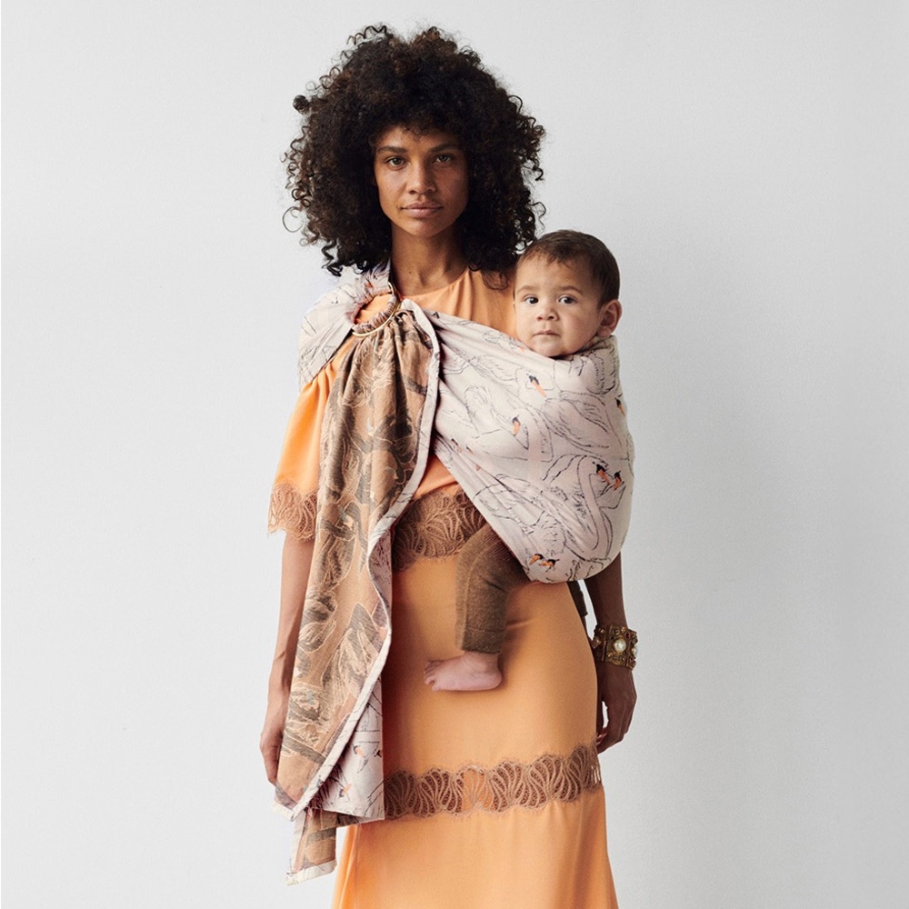 Artipoppe Ring Sling in Monogamy Maiden